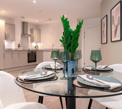 Lions Cresent AJH5173