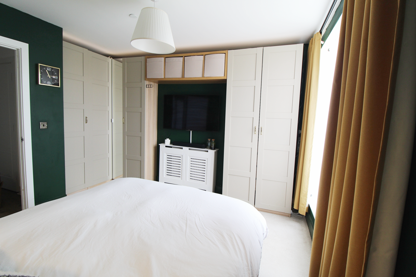 1777471774 330169 Bedroom (2)