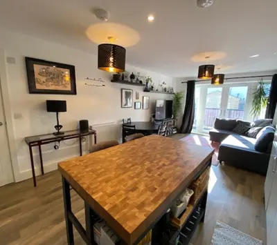 Eyjidwnrzxqioijzagfyzxrvynv5lxbyb2qilcjrzxkioijwcm9wzxj0awvzxc8xnzqymzi0odc5x09wzw5fugxhbl9maxzpbmcus2l0y2hlbi5qcgcilcjlzgl0cyi6eyjyzxnpemuionsizml0ijoiy292zxiilcj3awr0aci6mjy0mh19fq==