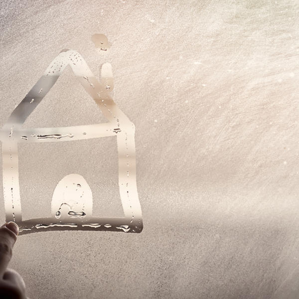 The home on the sweaty glass