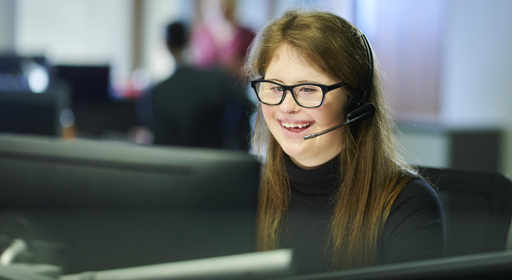 Call Centre Worker (1)