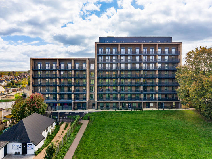 Laurelwood External LR