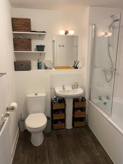 06 Bathroom
