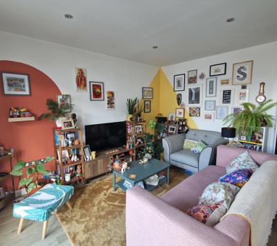 1729259977 Living Room