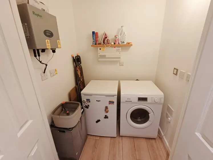 Eyjidwnrzxqioijzagfyzxrvynv5lxbyb2qilcjrzxkioijwcm9wzxj0awvzxc8xnzy5mdg1otgzx0xhdw5kcnlfcm9vbs5qcgcilcjlzgl0cyi6eyjyzxnpemuionsizml0ijoiy292zxiilcj3awr0aci6mjy0mh19fq==