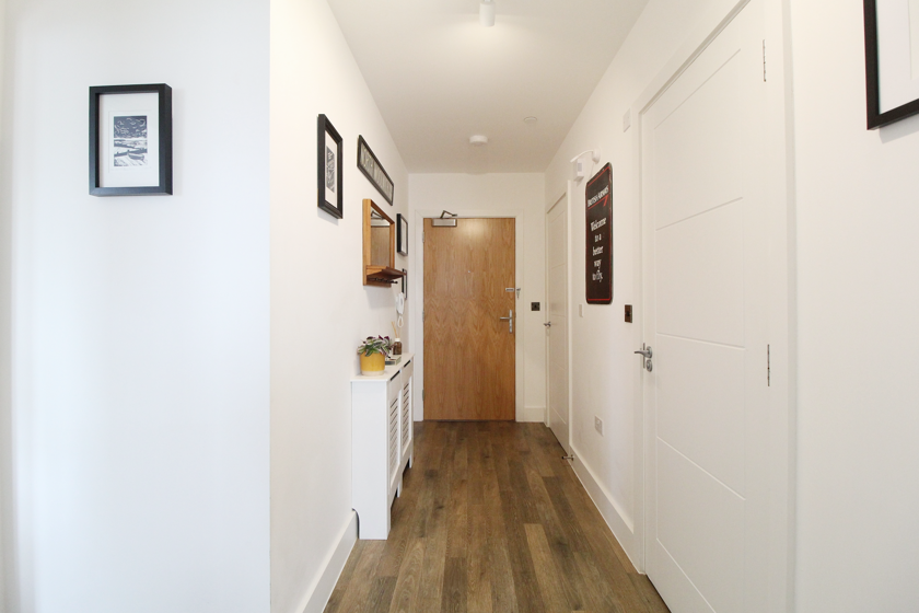 1777471785 0C79f6 Hallway (2)