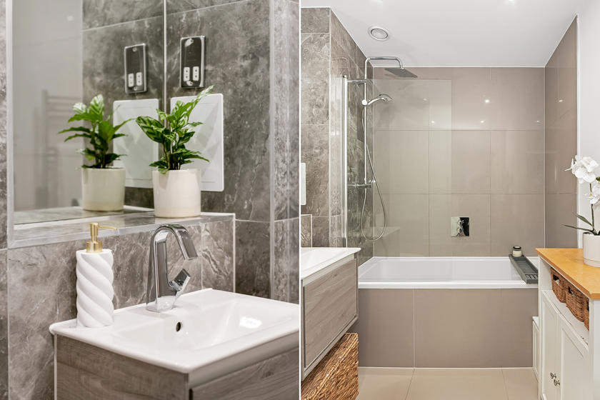 Double Bathroom